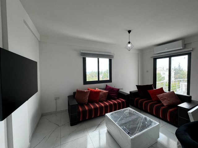 FULLY FURNISHED 2+1 FLAT FOR RENT IN GIRNE ALSANCAK WITH SEA VIEW!!