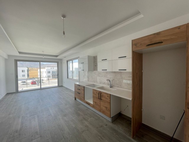 OPPORTUNITY 2+1 FLAT FOR SALE IN KYRENIA BOSPHORUS!!