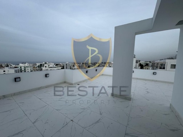 3+1 PENTHOUSE FOR SALE IN KYRENIA CENTER!!
