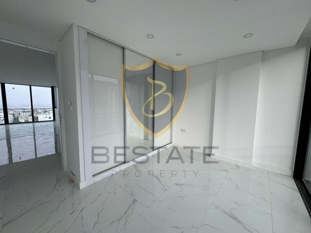 3+1 PENTHOUSE FOR SALE IN KYRENIA CENTER!!