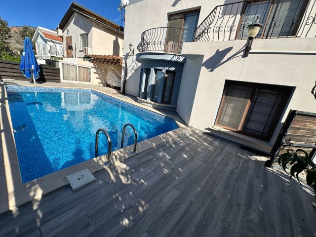 3+1 VILLA WITH POOL FOR SALE IN GIRNE DİKMEN!!