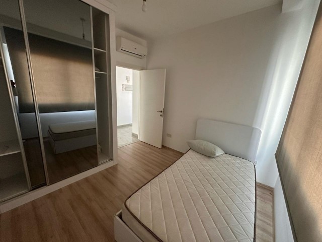 MÖBLIERTE 2+1-WOHNUNG ZU VERMIETEN IM KYRENIA CENTER!!