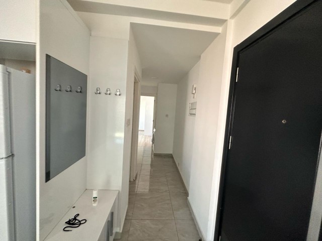 MÖBLIERTE 2+1-WOHNUNG ZU VERMIETEN IM KYRENIA CENTER!!