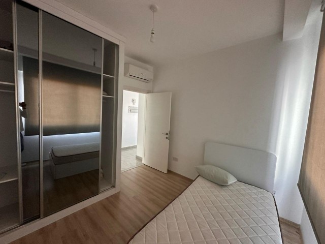 MÖBLIERTE 2+1-WOHNUNG ZU VERMIETEN IM KYRENIA CENTER!!