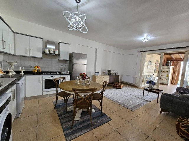 3+2 FLAT FOR SALE IN ESENTEPE, GIRNE, BEACH-FRONT, WITHIN A SITE WITH POOL!!