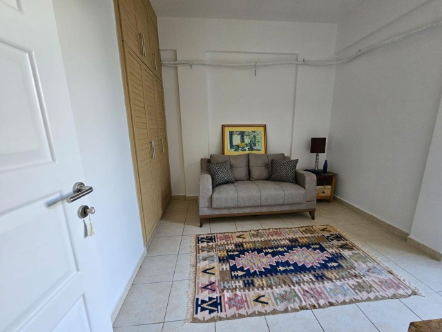 3+2 FLAT FOR SALE IN ESENTEPE, GIRNE, BEACH-FRONT, WITHIN A SITE WITH POOL!!