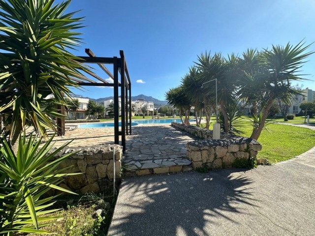 3+2 FLAT FOR SALE IN ESENTEPE, GIRNE, BEACH-FRONT, WITHIN A SITE WITH POOL!!