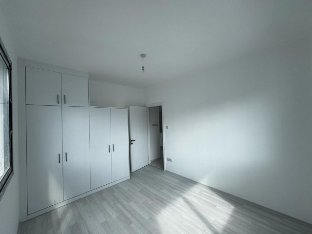 فروش آپارتمان 2+1 نوساز در گیرنه آلسانچک با قیمت فرصت!!