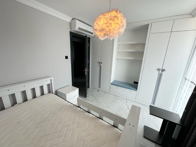 GİRNE MERKEZ'DE FULL EŞYALI LÜKS DİZAYN'LI SATILIK 3+1 PENTHOUSE!!