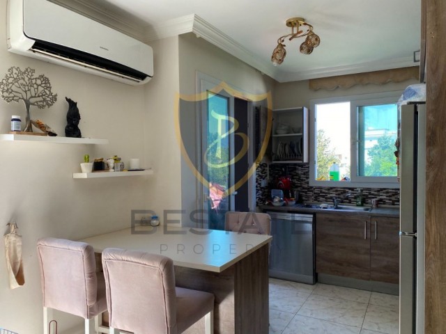 3+1 FLAT FOR SALE IN KYRENIA CENTER!!