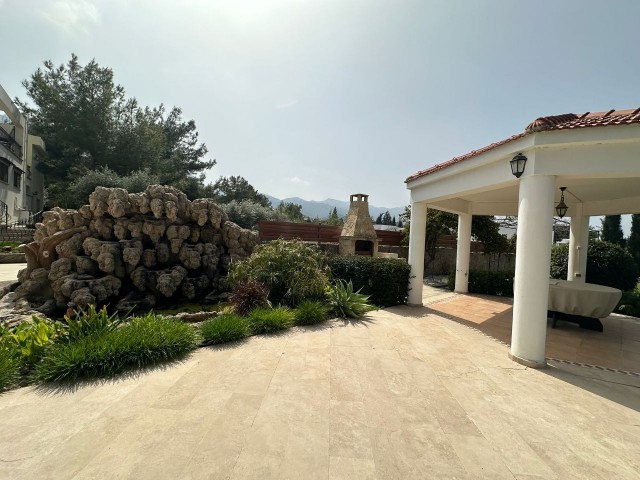 5+1 MANSION FOR SALE ON 2 DECARES OF LAND IN GIRNE ALSANCAK!!