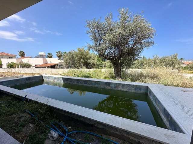 4+1 VILLEN MIT PRIVATEM POOL ZU VERKAUFEN IN GIRNE EDREMIT!!