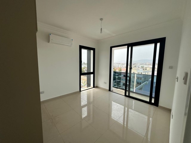 Penthouse Zu verkaufen in Göçmenköy, Nikosia