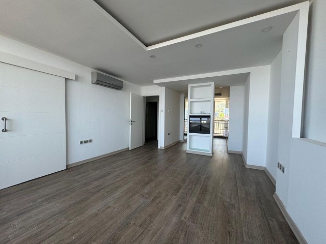 Flat For Sale in Girne Merkez, Kyrenia