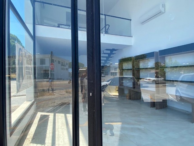 A LUXURY LARGE-SCALE RENTAL SHOP IN KARAOGLANOGLU, LOCATED CLOSE TO THE CENTER OF KYRENIA ** 