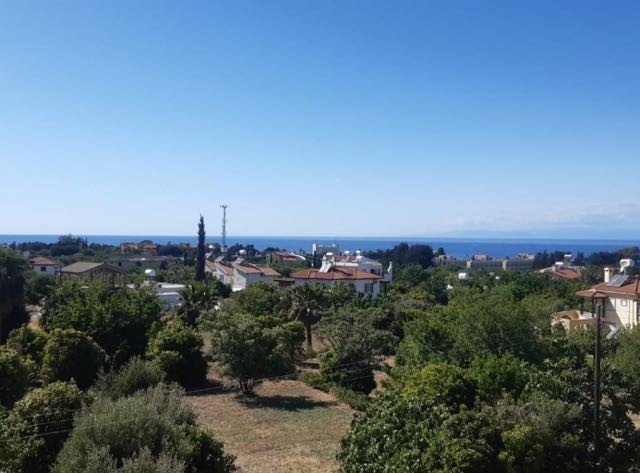 KYRENIA LAPTADA 2 + 1 FERIENWOHNUNGEN MIT MEERBLICK ** 