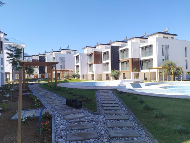 Girne Son 1 Adet  Mükemmel Triplex 3+1 Ev