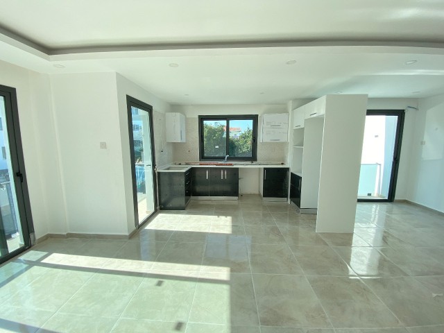 Flat For Sale in Alsancak, Kyrenia