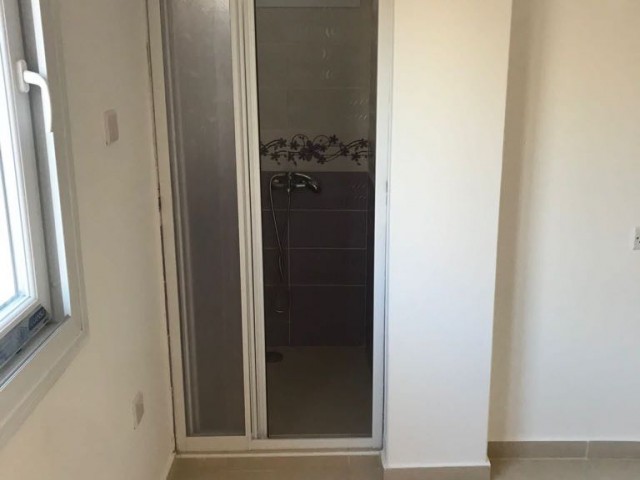 GİRNE BOĞAZDA TÜRK KOÇANLI  3+1 SATILIK DAİRE