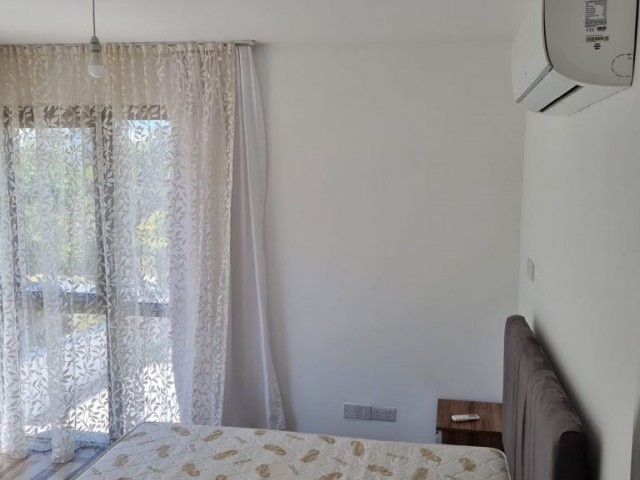 2+1 WOHNUNG ZU VERMIETEN IM KYRENIA CENTER, LUXURIÖSE WOHNUNG