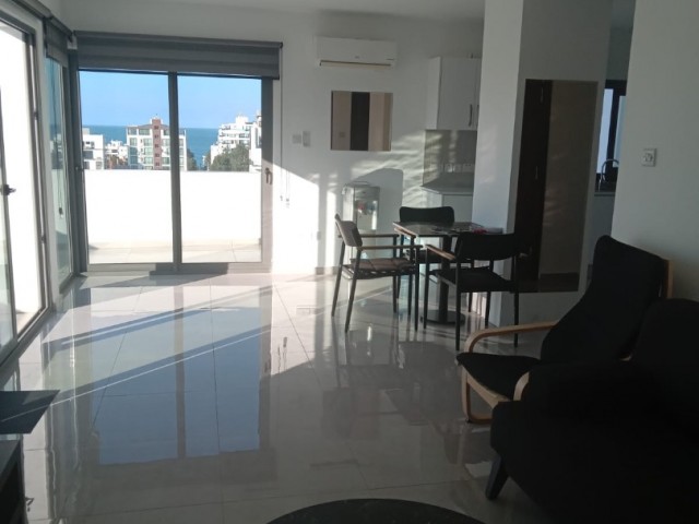 Penthouse for rent near Kyrenia no:1 Cafe