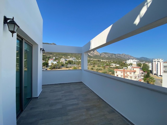 Kyrenia Center 3+1 Penthouse-Wohnung