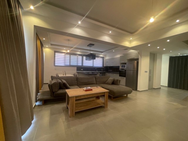 Girne Merkez 3+1 Penthouse/Dublex Daire