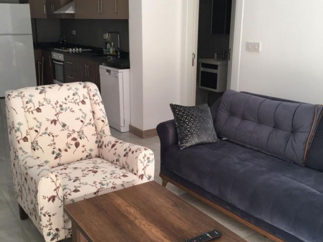 GİRNE MERKEZDE 2+1 FUL EŞYALI DAİRE