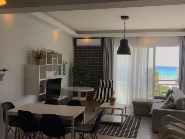 CAESAR BEACHTE IS A 2+1 FULLY FURNISHED GROUND FLOOR APARTMENT 20 METERS FROM THE SEA ** 