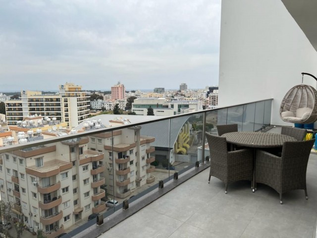 MAĞUSA TERRACE PARKTA 2+1 DENİZ MANZARALI DAİRE