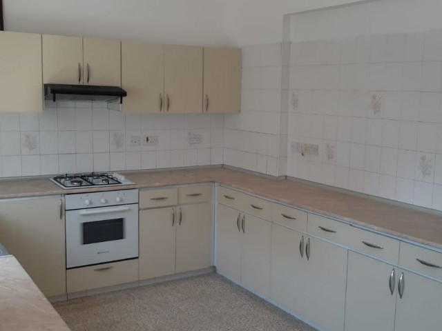 VERY CLEAN 3 + 1 RENTAL APARTMENT IN FAMAGUSTA GÜLSERENDE Jul ** 