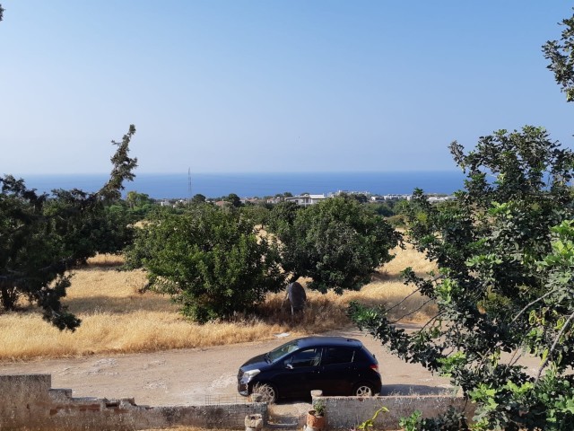 FREISTEHENDE WOHNUNG ZU VERMIETEN MIT POOL UND BERGBLICK IN ÇATALKÖY, GİRNE