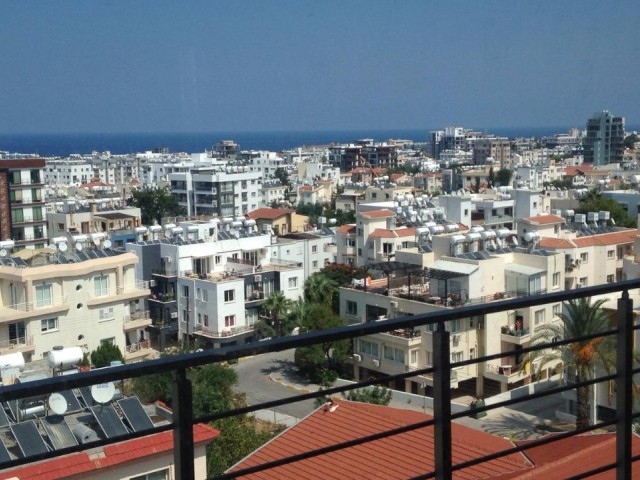 3+1 apartment with full furniture in the center of Kyrenia, offering a spacious living area, with a super kitchen and an en suite bathroom ** 