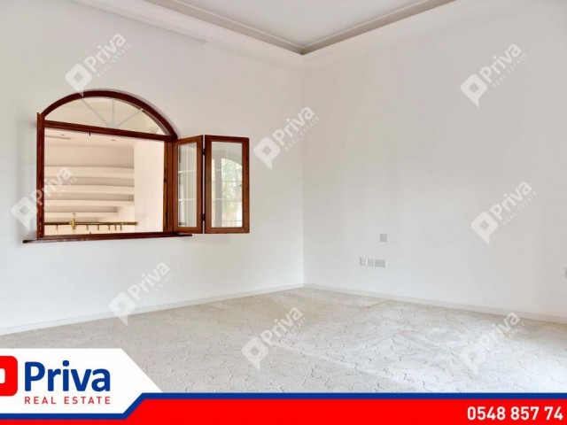 KYRENİA GİRNE ÇATALKÖY VİLLA FOR SALE