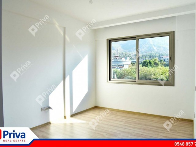 Flat To Rent in Girne Merkez, Kyrenia