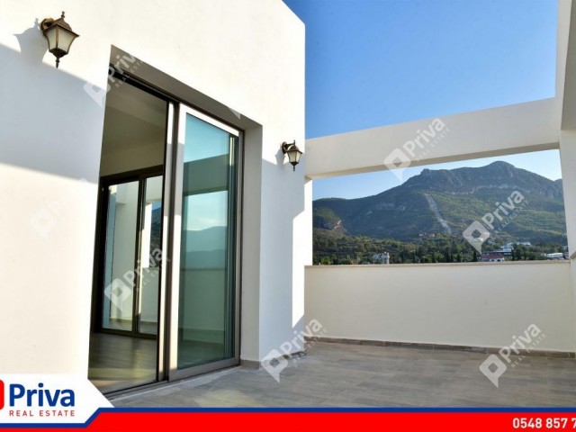 Penthouse To Rent in Girne Merkez, Kyrenia