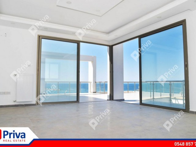 Penthouse For Sale in Girne Merkez, Kyrenia