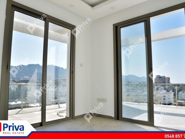 Penthouse For Sale in Girne Merkez, Kyrenia