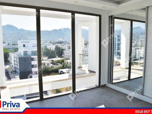 GİRNE MERKEZDE SATıLıK PENTHOUSE