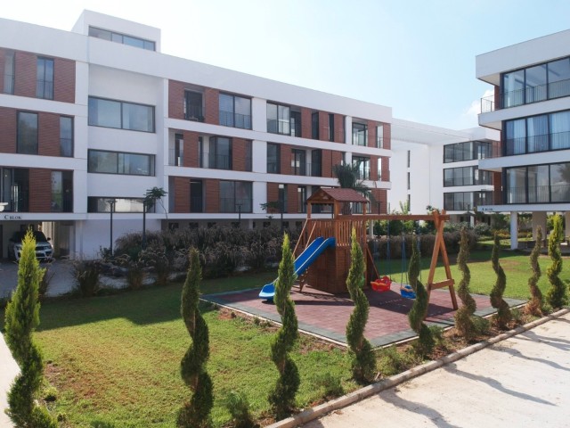 KIBRIS LEFKOŞA HAMİKÖY  3+1 SATILIK DAİRE, BAHÇELİ VE GÜVENLİK SİTEDE