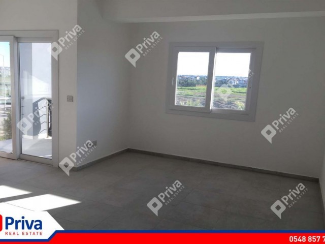 KIBRIS LEFKOŞA  2+1 FIRSAT SATILIK DAİRE ! ÇEVREYOLU ÜZERİ ÖNÜ KAPANMAZ, 1.KAT, KİRA GARANTİLİ