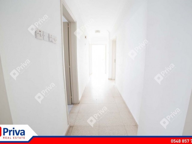 Flat To Rent in Girne Merkez, Kyrenia