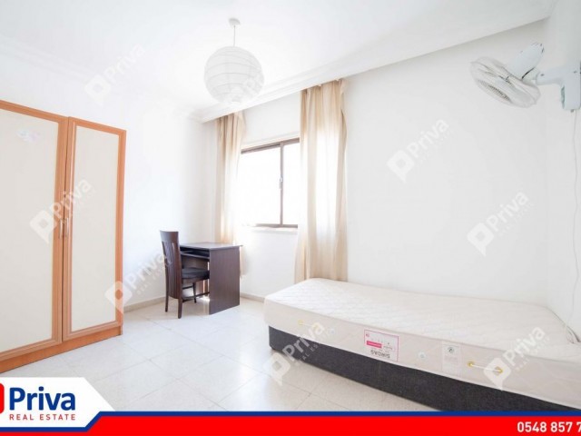 Flat To Rent in Girne Merkez, Kyrenia