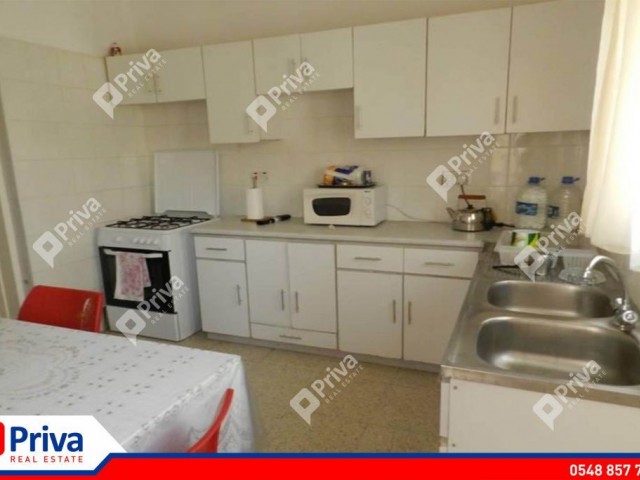 GİRNE MERKEZDE 3+1 SATILIK DAİRE