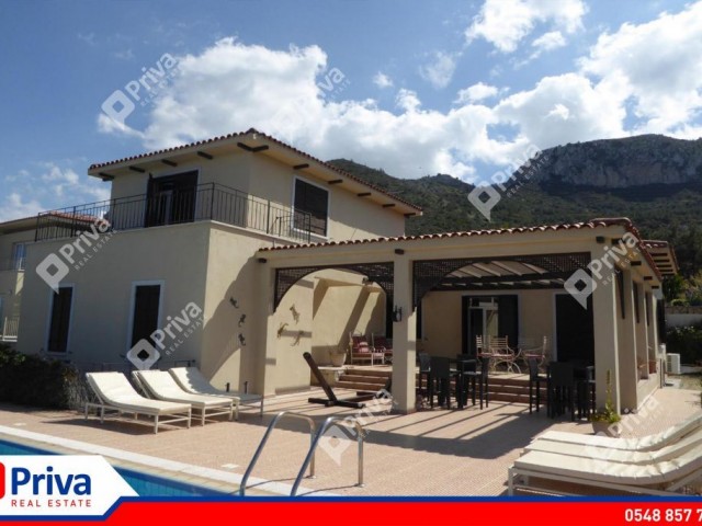 Villa For Sale in Çatalköy, Kyrenia