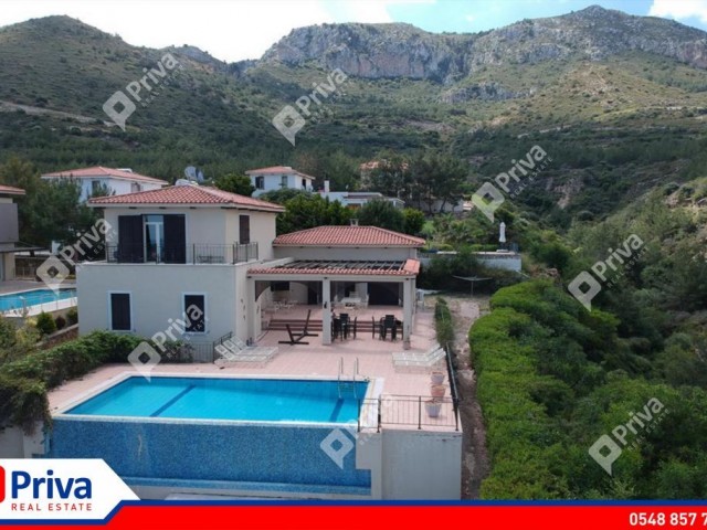 Villa For Sale in Çatalköy, Kyrenia