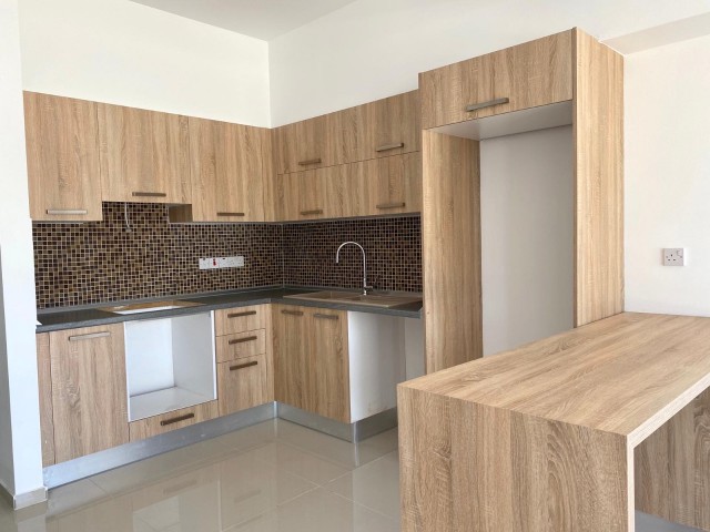 Kıbrıs Lefkoşa Hamitköy'de Satılık 1+1 Daire 63 m², Bahçeli ve 7/24 Güvenlikli Sitede