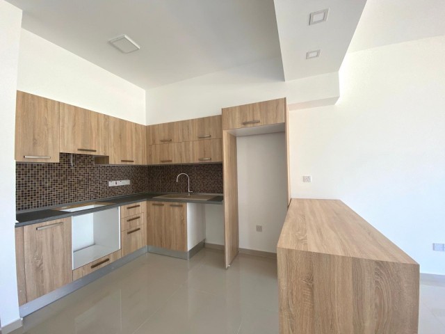 1+1 Wohnung zum Verkauf in Nikosia Hamitköy, Zypern 63 m2, Garten und 7/24 gesichertes Grundstück 47.000 Llogara ** 