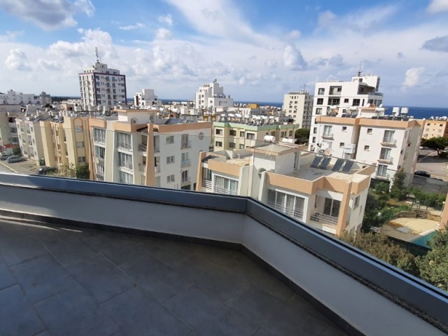 Flat For Sale in Aşağı Girne, Kyrenia