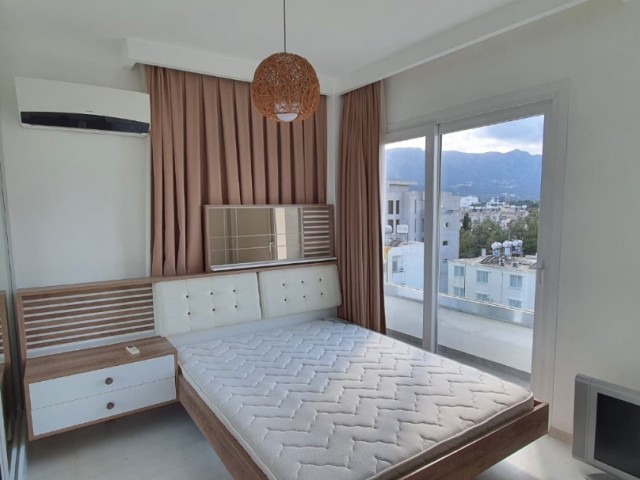 Flat For Sale in Aşağı Girne, Kyrenia